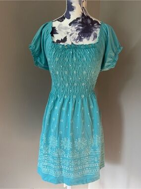 Y2K N.W.D Smocked Top With Ruffle Neckline & All Over White Dotted Pattern